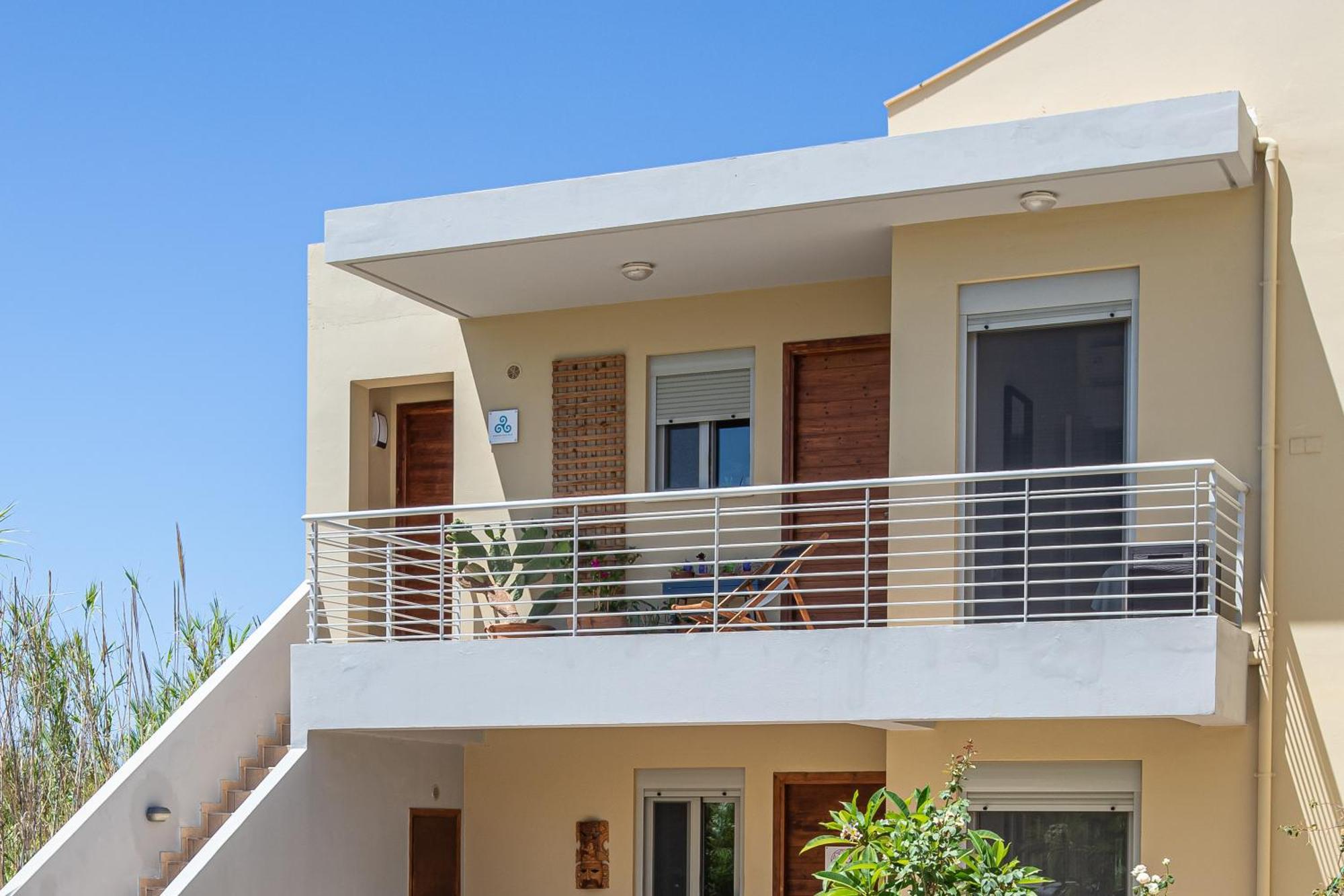 Maleme Yoga Blue Apartment Chania  Exterior photo