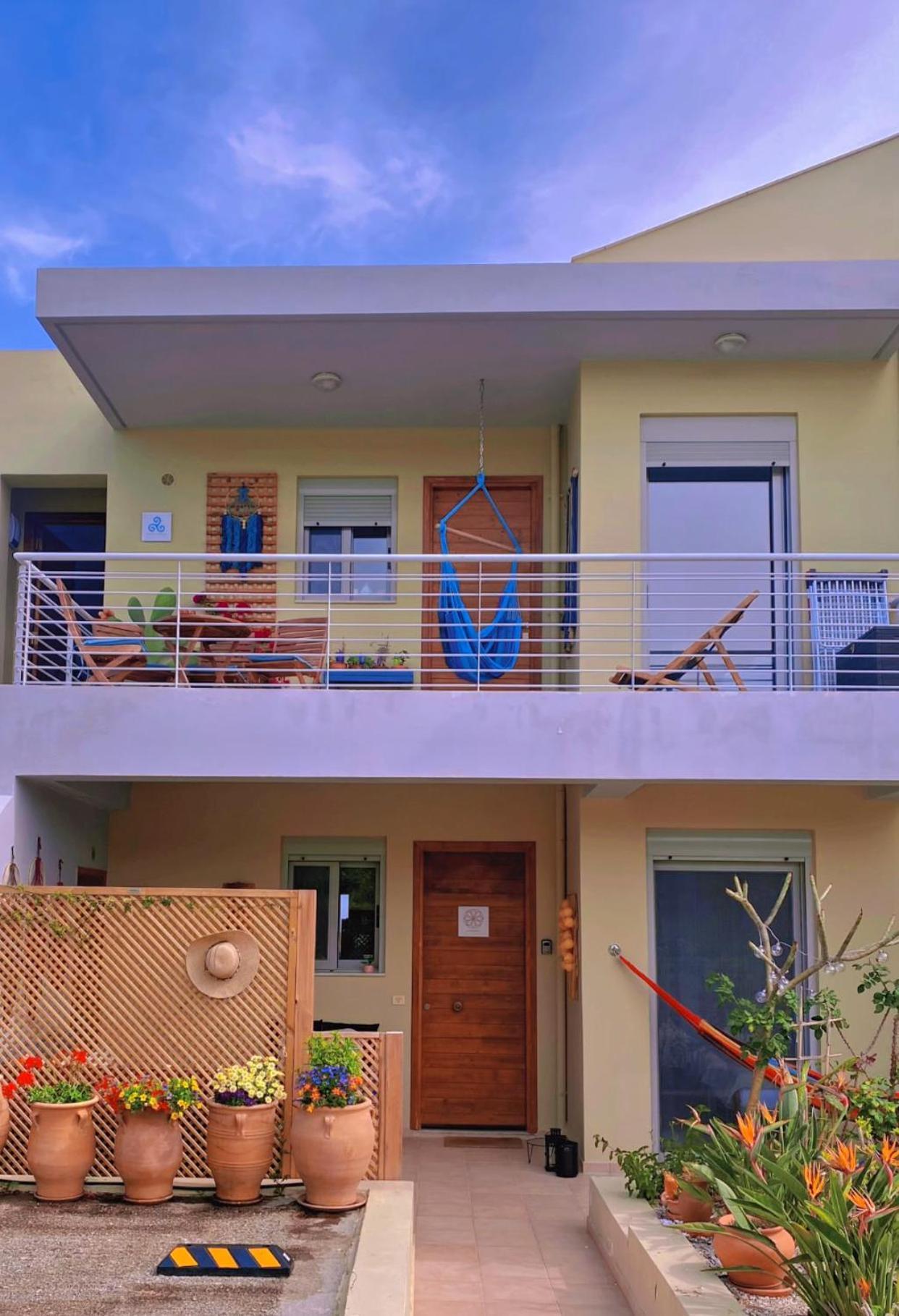 Maleme Yoga Blue Apartment Chania  Exterior photo